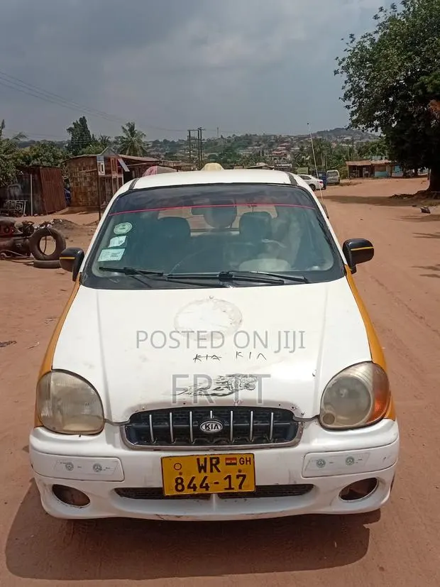 Hyundai Atos 2010 White · Photo 1