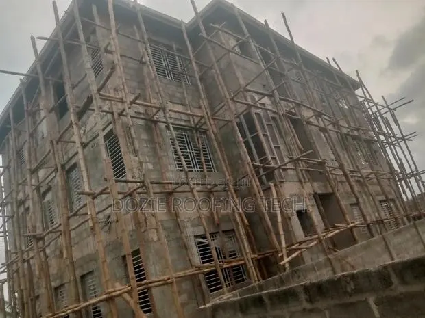 Bamboo Scaffolding Work · Photo 1