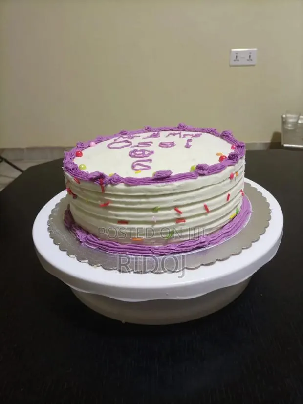 Birthday and Anniversary Cakes · Photo 1