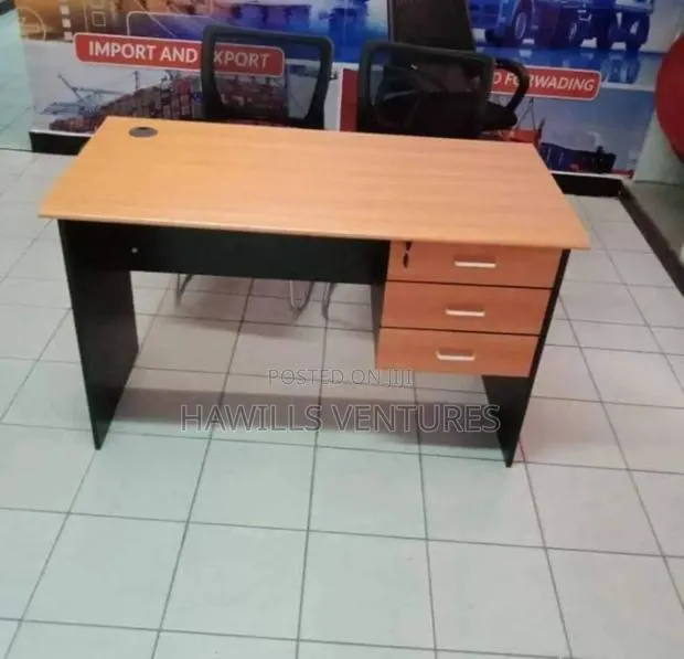 Office Writing Table · Photo 1