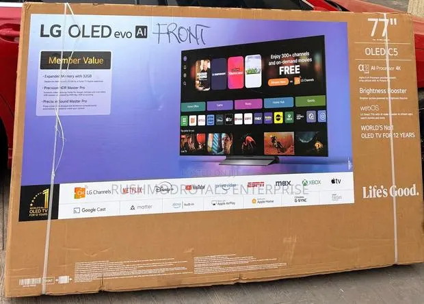 Pure Blacks, Infinite Contrast: The 77" LG OLED Evo AI SMART TV · Photo 1