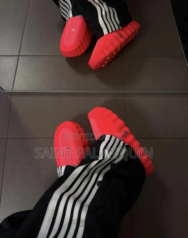 Nike Mind 001 Slides · Photo 1
