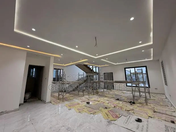 4bdrm House in School Junction, Ashaley Botwe for sale · Photo 4