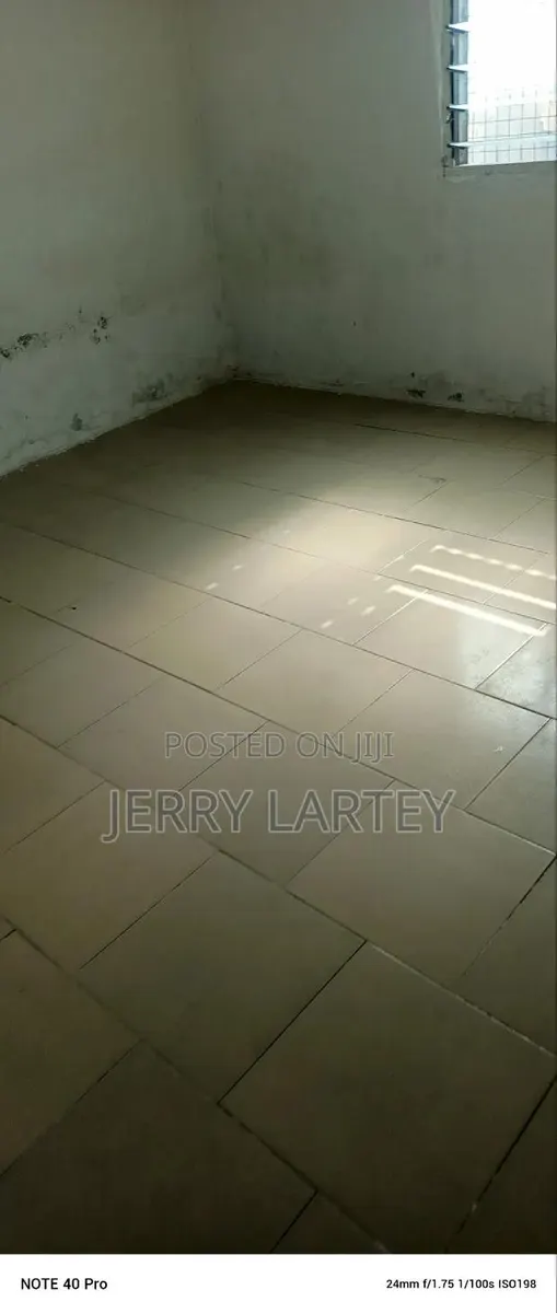 1bdrm Apartment in Dansoman Karikari for rent · Photo 1
