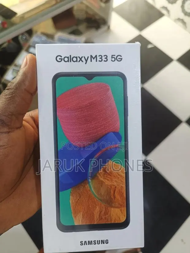 New Samsung Galaxy M33 5G 128 GB Blue · Photo 1