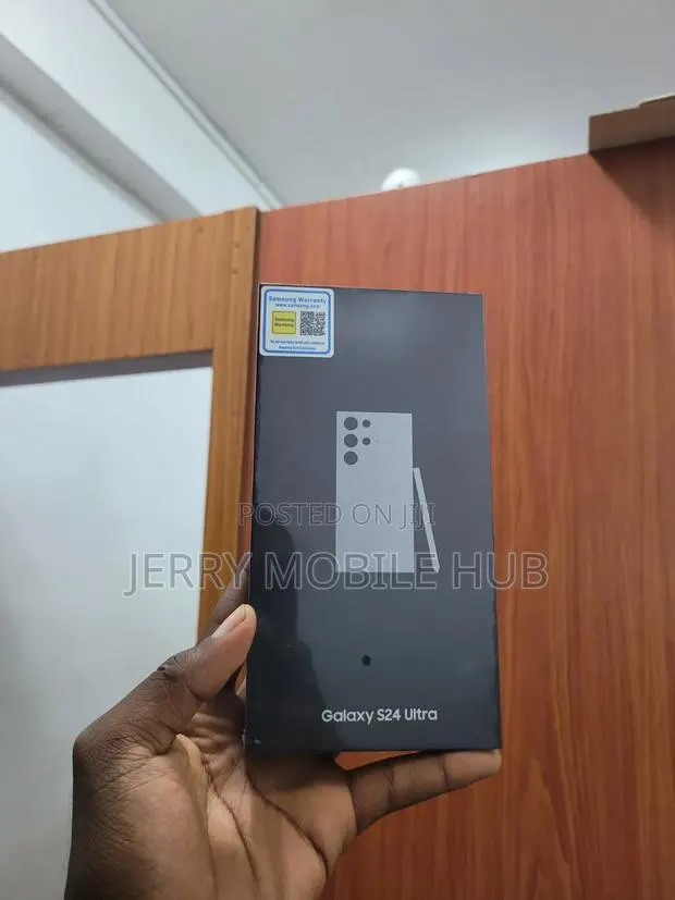 New Samsung Galaxy S24 Ultra 256 GB Gray · Photo 1
