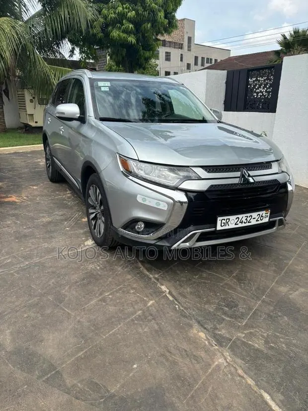 Car for Rent · Photo 1