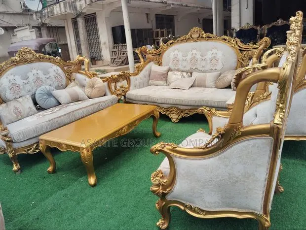 Modern Royal Furniture Set · Photo 1
