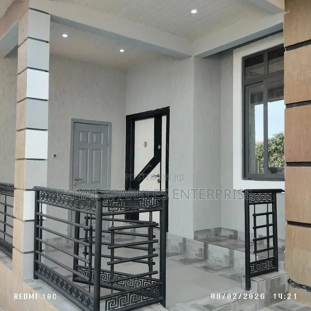 Furnished 2bdrm Apartment in Royal Sparkles, Gbawe for rent · Photo 1