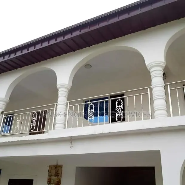 Stainless Steel Balustrades/ Balustrades/ Barrister · Photo 1