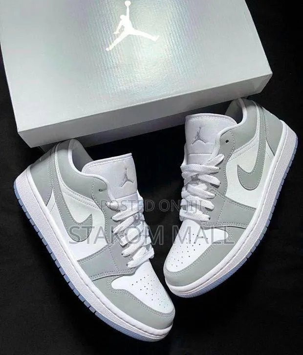 Jordan 1 Sneaker · Photo 1