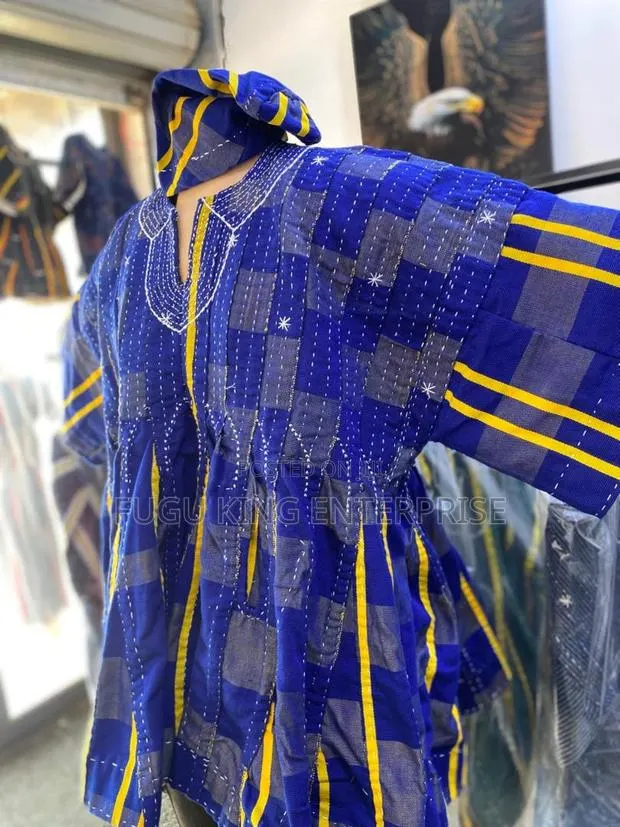 Men Smock and Batakali · Photo 3