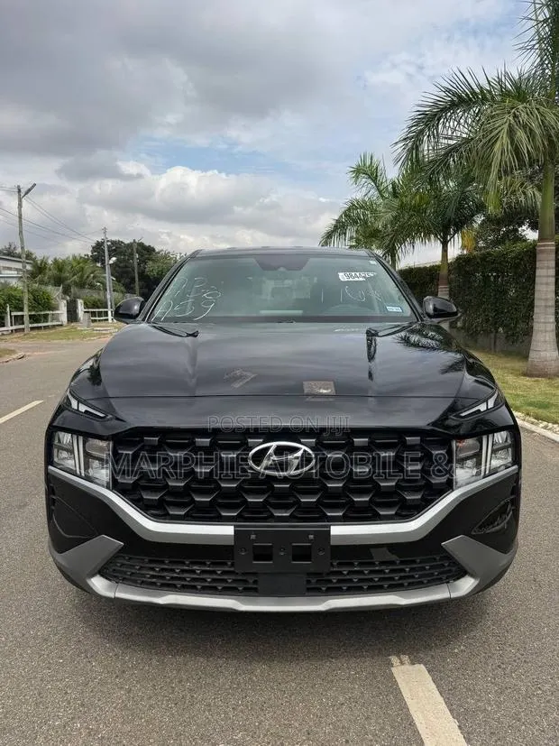 Hyundai Santa Fe SE 2023 Black · Photo 1