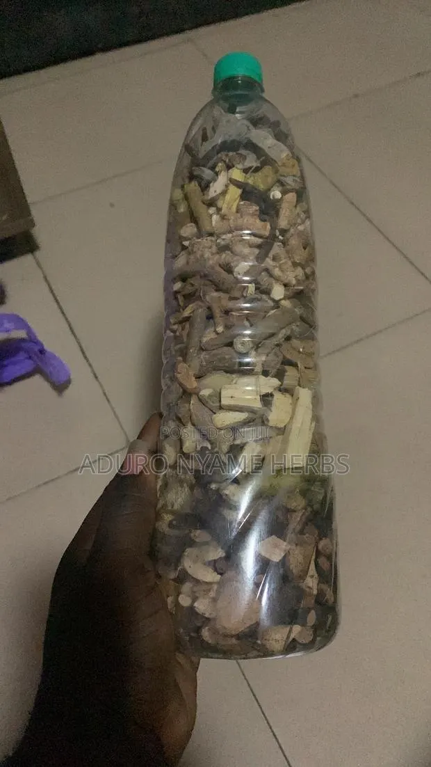 Aduru Nyame Man Power Bitters and Powder · Photo 1