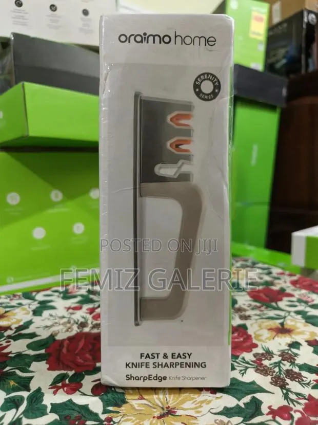 Oraimo SharpEdge Efficient Space-Saving Knife Sharpener · Photo 4
