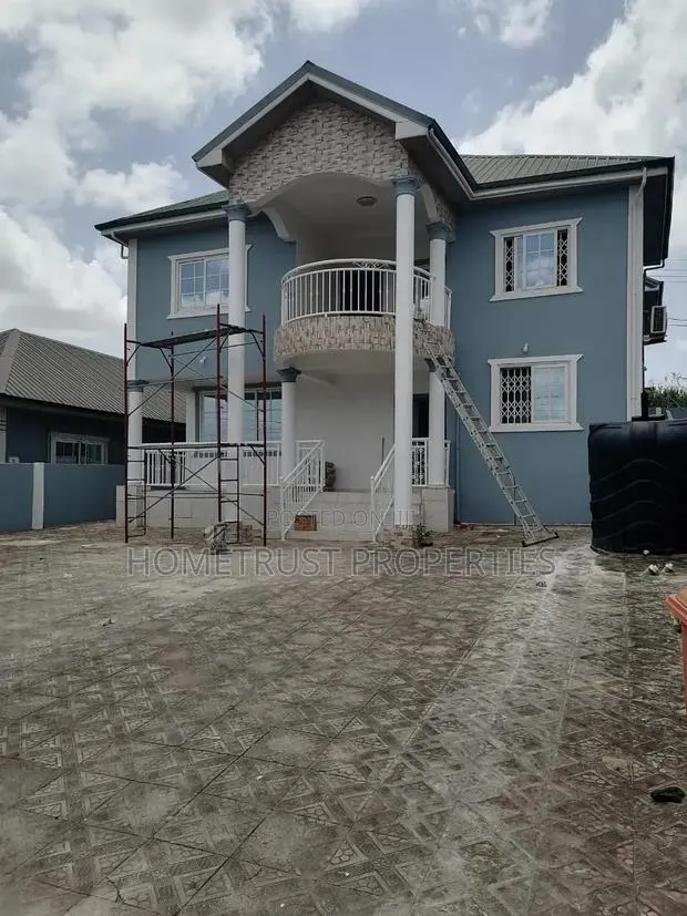 6bdrm Duplex in Pokuase Acp for rent · Photo 1