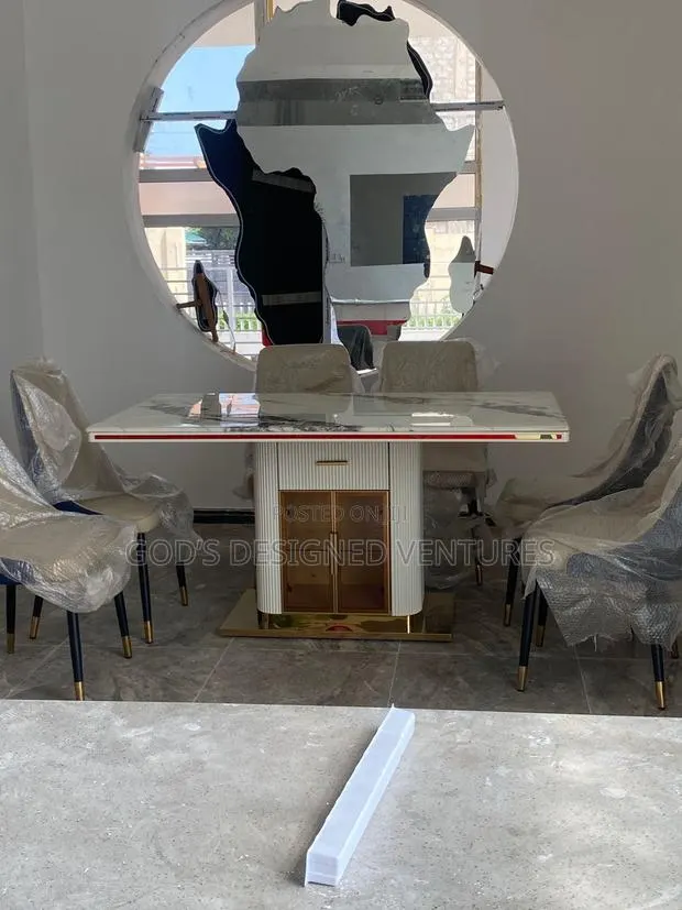 Modern and Nice Looking 6 Seater Marble Dining · Photo 1