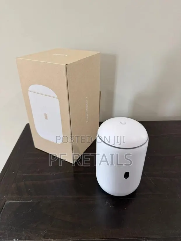 Ubiquiti Unifi Dream Router 7 Udr7 · Photo 1