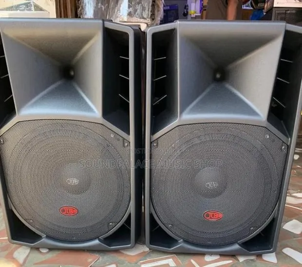 JLD 15-Inch Active Monitor - Pair · Photo 1