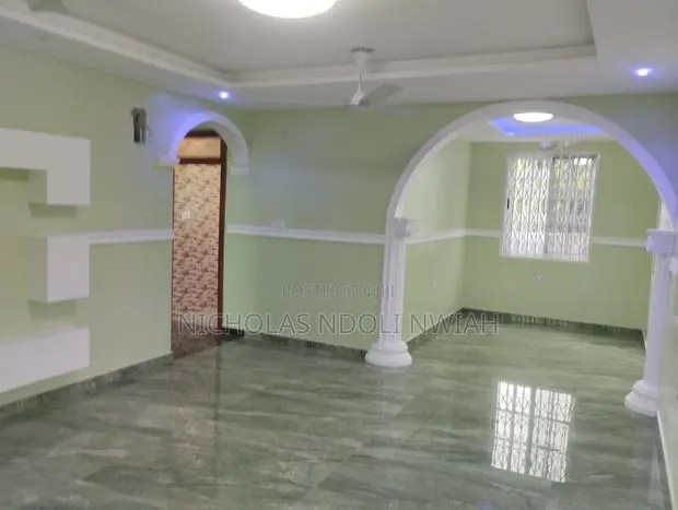 4bdrm Apartment in Takoradi for rent · Photo 1