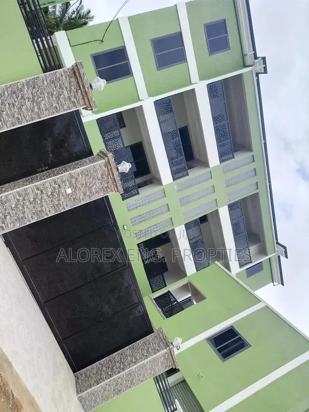 2bdrm Apartment in Oyarifa, Owusu Ansah for rent · Photo 1