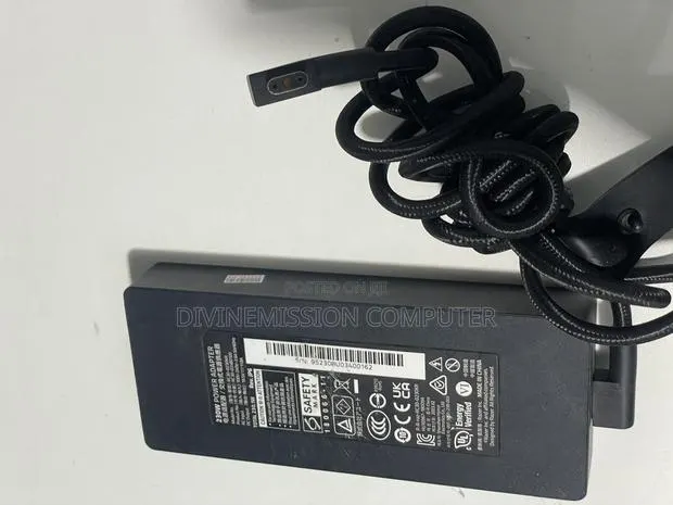 Razor Blade Laptop Ac Charger/Adapter 230w. Uk Used · Photo 1