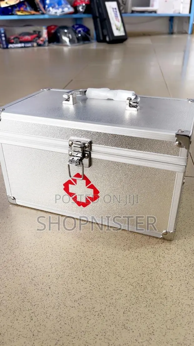 First Aid Box · Photo 1
