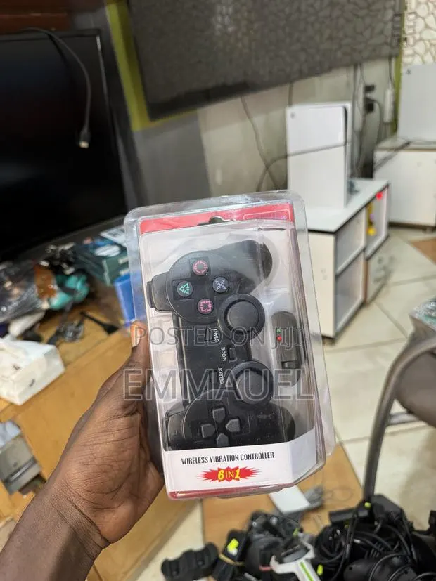Wireless Game Pad for Ps2,3 and PC · Photo 1