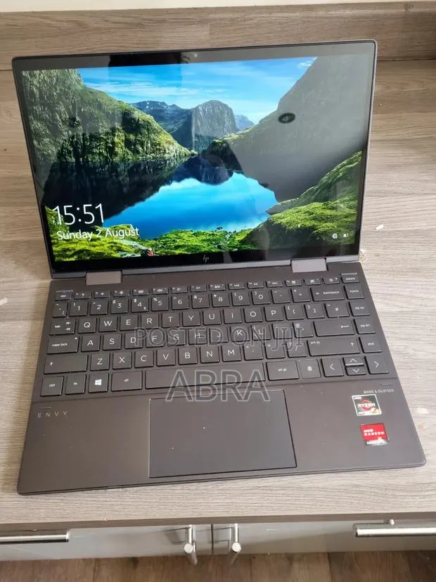 Laptop HP Envy x360 8GB AMD Ryzen 5 SSD 256GB · Photo 1