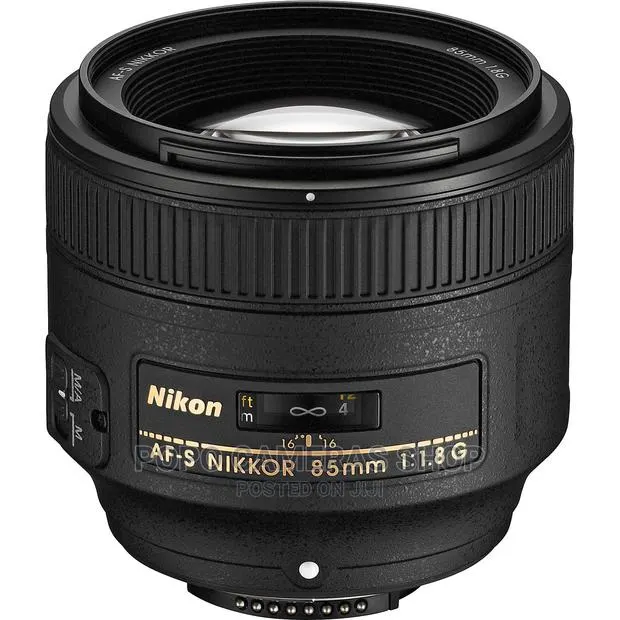 Nikon 85mm F1.8 Lens · Photo 1