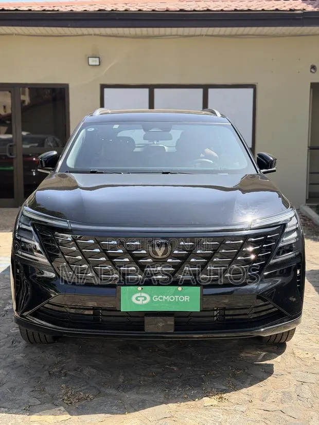 Changan CS75 Plus 2025 Black · Photo 1
