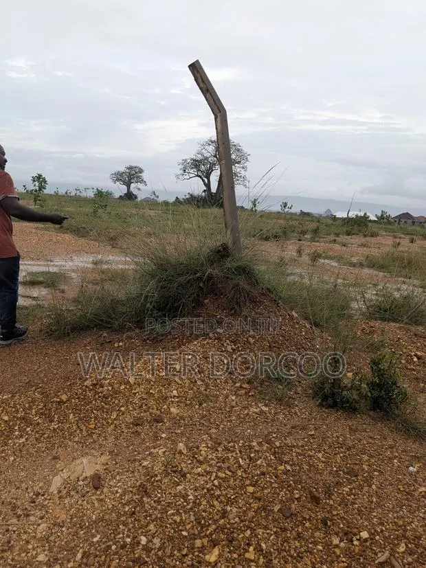 Registered Plot of Land · Photo 1