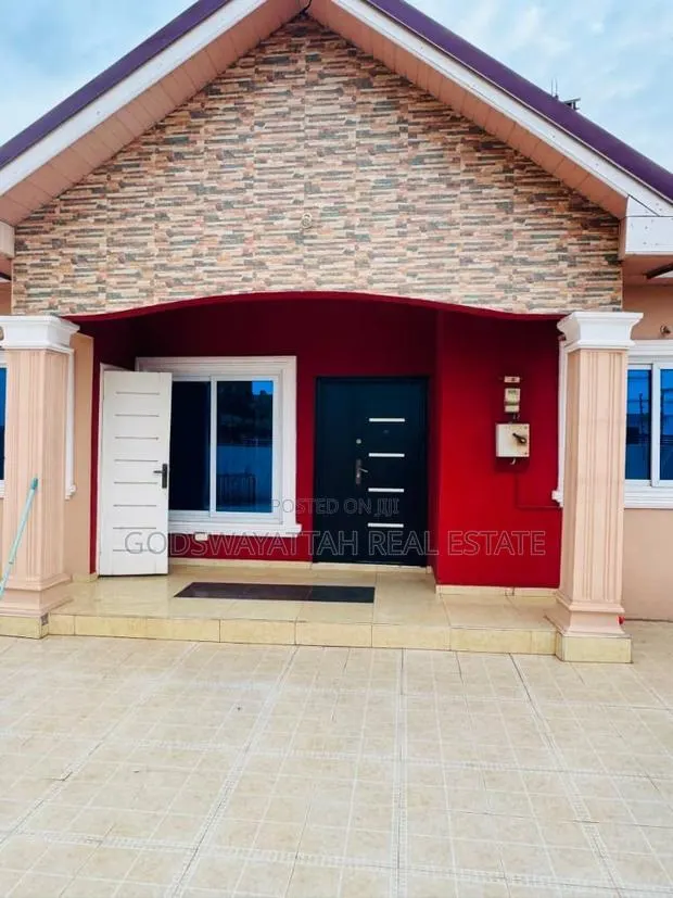 3bdrm House in East Legon, Adjiriganor for sale · Photo 1