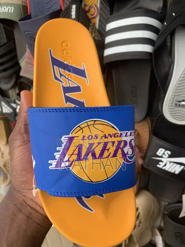 Lakers Slide Orginal · Photo 1