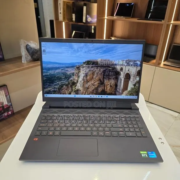 Laptop Dell G15 5511 16GB Intel Core i5 SSD 512GB · Photo 1