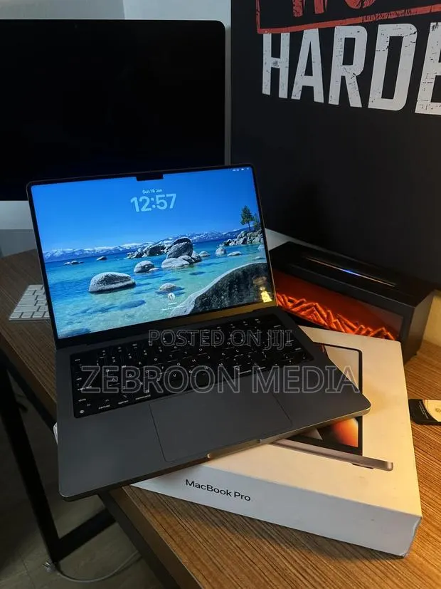 Laptop Apple MacBook Pro 2020 M1 16GB Apple M1 SSD 512GB · Photo 1