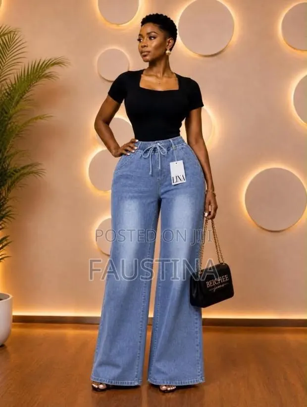 Ladies Dresses and Jeans · Photo 1