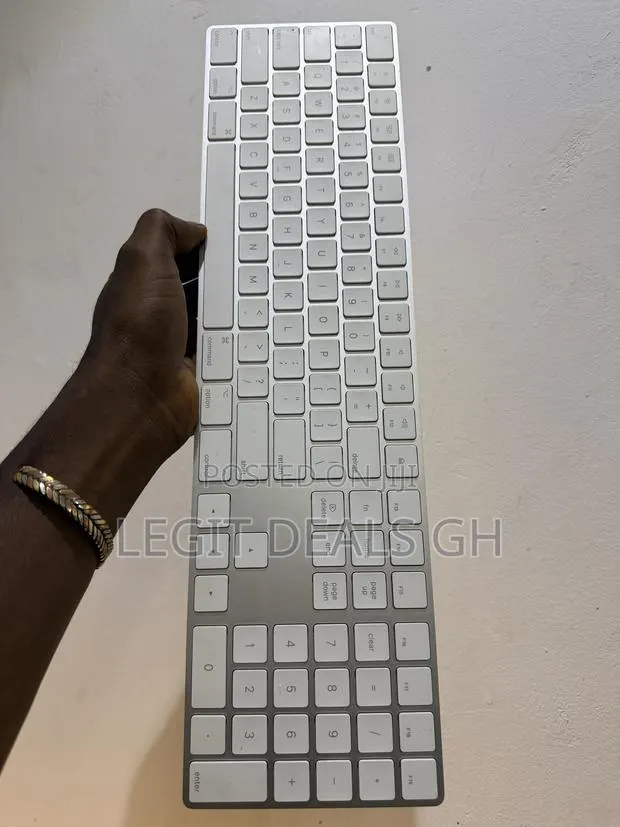Apple Bt Wireless Keyboard 2 · Photo 1