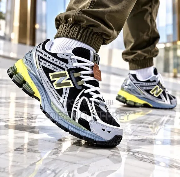 Original New Balance 1906U Castle Rock · Photo 1