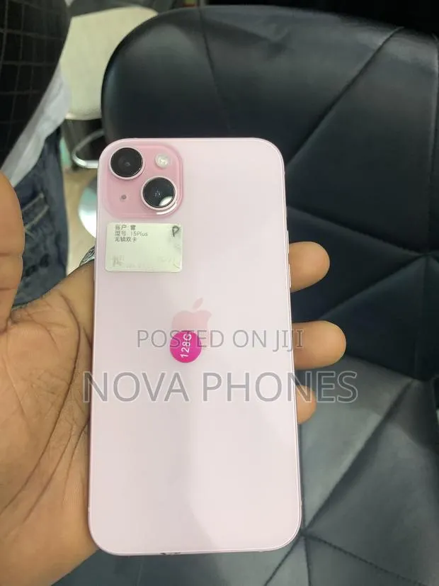 Apple iPhone 15 Plus 128 GB · Photo 1