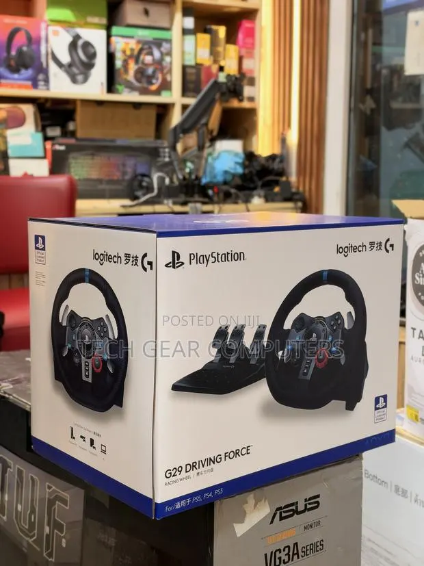 Logitech G29 Driving Force Racing Wheel for PS5 PS4 PS3 · Photo 1