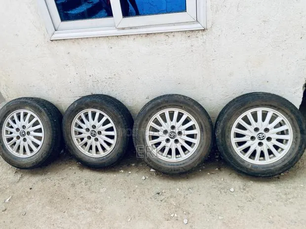 Toyota Rim 15 · Photo 1