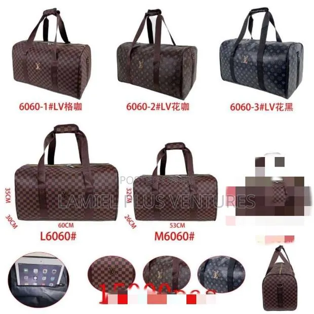 Spacious Traveling Bags · Photo 1