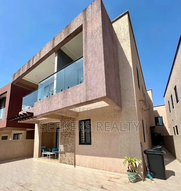 4bdrm House in Seekers Realty, Ghana Flag for rent · Photo 1