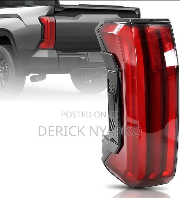 Toyota Tundra 2023-2025 LED Taillight · Photo 1