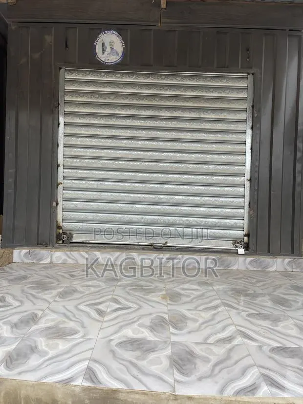 Quality Roller Gates for Shops, Stores Companies · Photo 2
