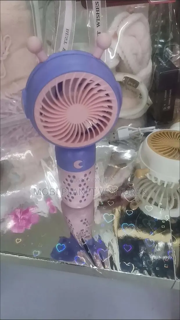 Mini Hand Held Rechargeable Fan · Photo 4