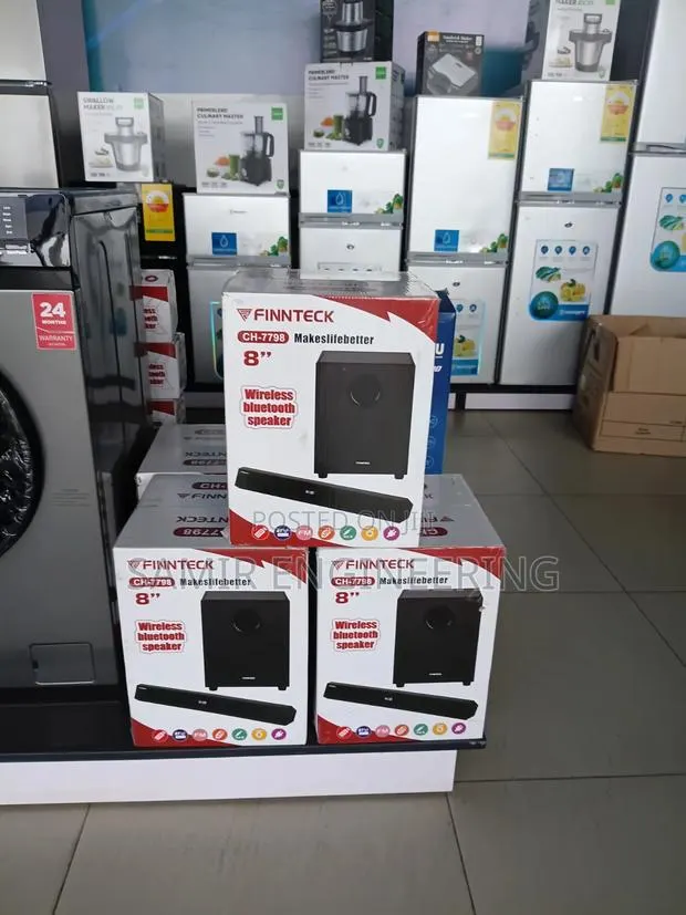 Finnteck Sonic Blast: Mega-Bass Wireless Party Speaker · Photo 1