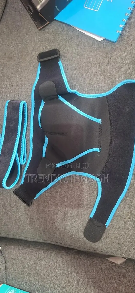 Shoulder Upper Arm Support Brace · Photo 3