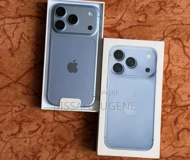 Apple iPhone 18 Pro 512 GB Blue · Photo 1
